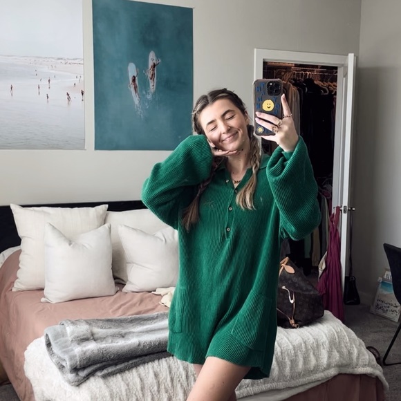 Free People Pants - Free People Picnic Sweater in Green!🥝💚